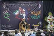  امام خمینی (ره) آموزه‌های اسلام را در همه ارکان جامعه جاری کرد